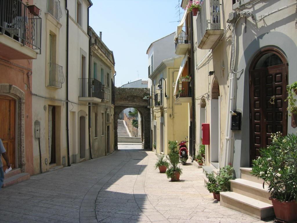 泰尔莫利Residenza Borgo Antico别墅 外观 照片