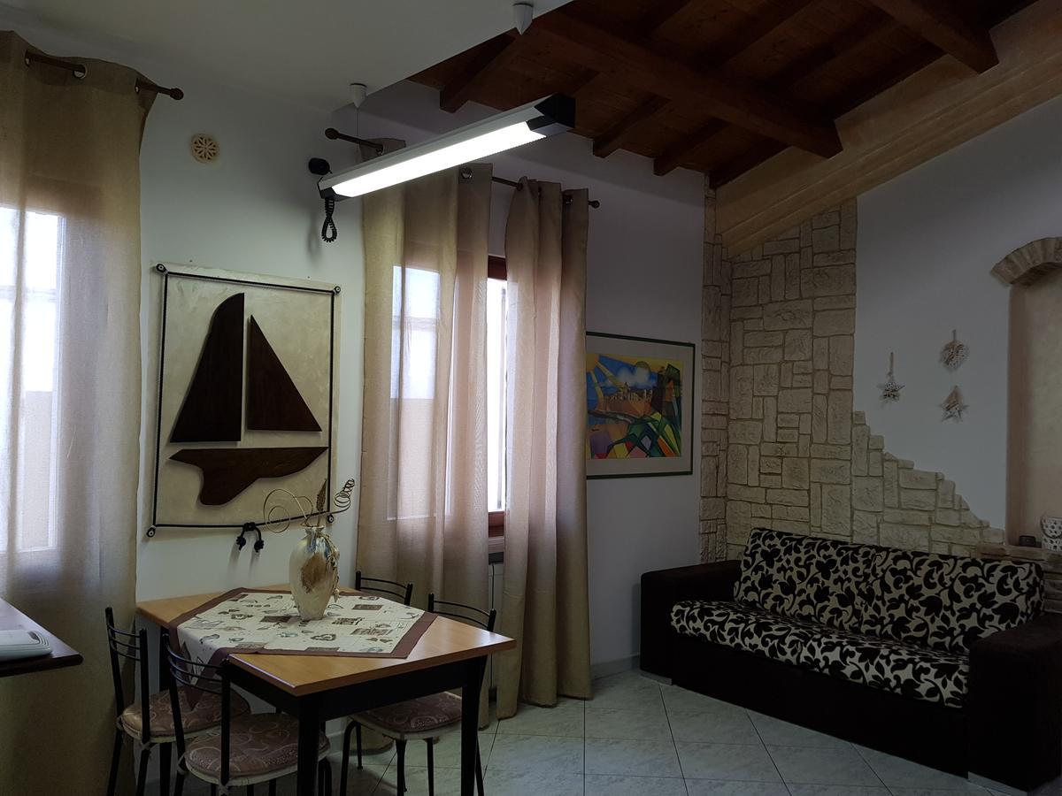 泰尔莫利Residenza Borgo Antico别墅 外观 照片